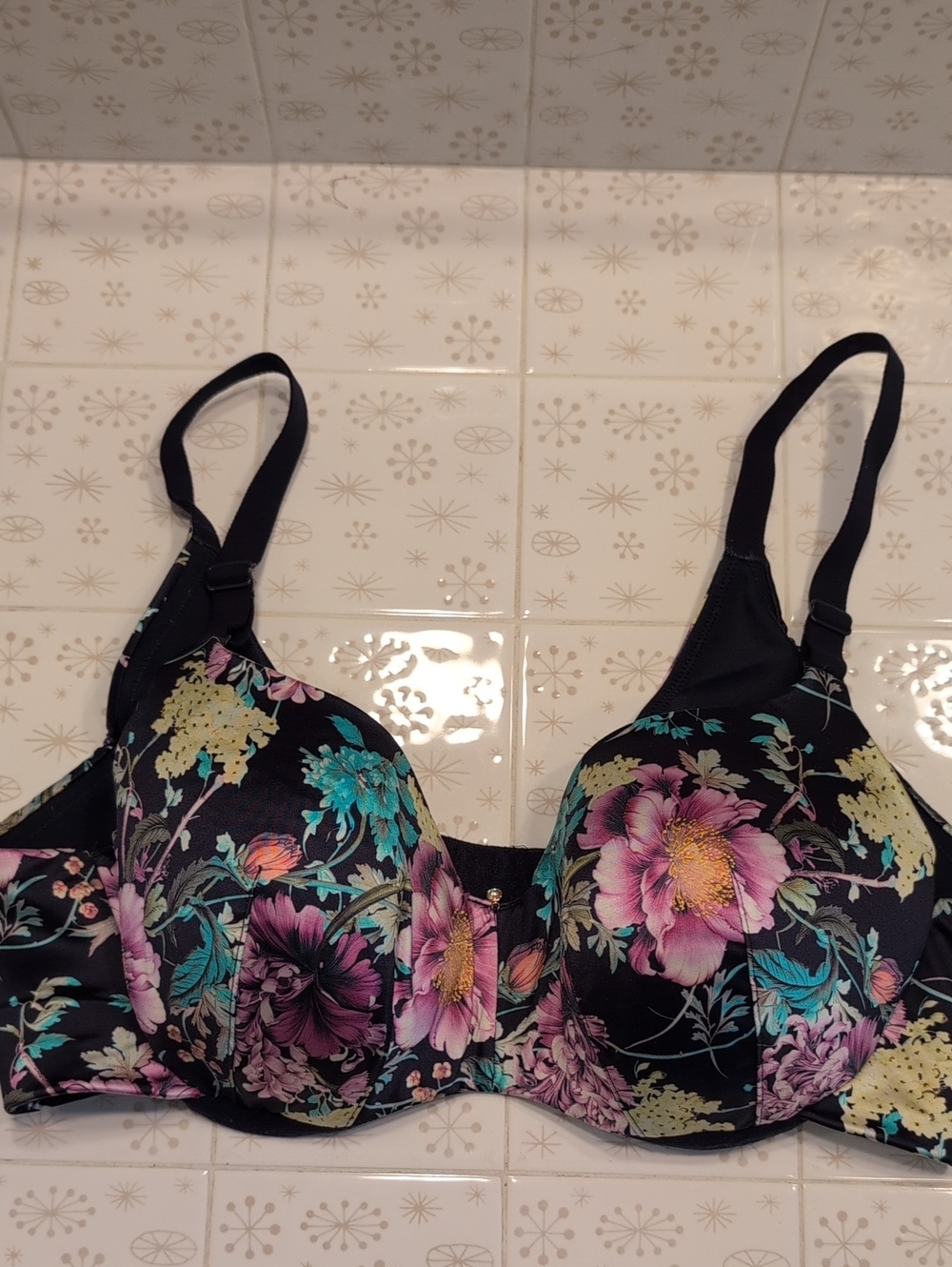 Cacique Black Bra with Multicolor Floral Print